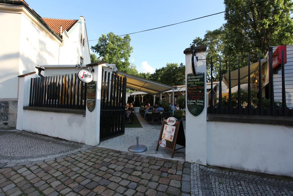 Residence Albert Prague Extérieur photo